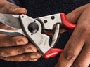 Snoeischaar FELCO 16 linkshandig (Medium), compact, kegelvormige kop, knipt tot 20 mm