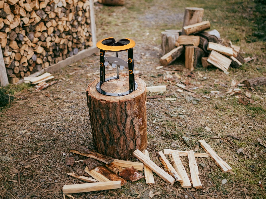 Houtklover FISKARS X-Serie L, tot ca. 120 mm, inclusief beschermhoes