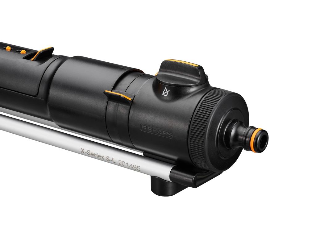 FISKARS X-Series Zwenksproeier S-L, max. 500 m2 