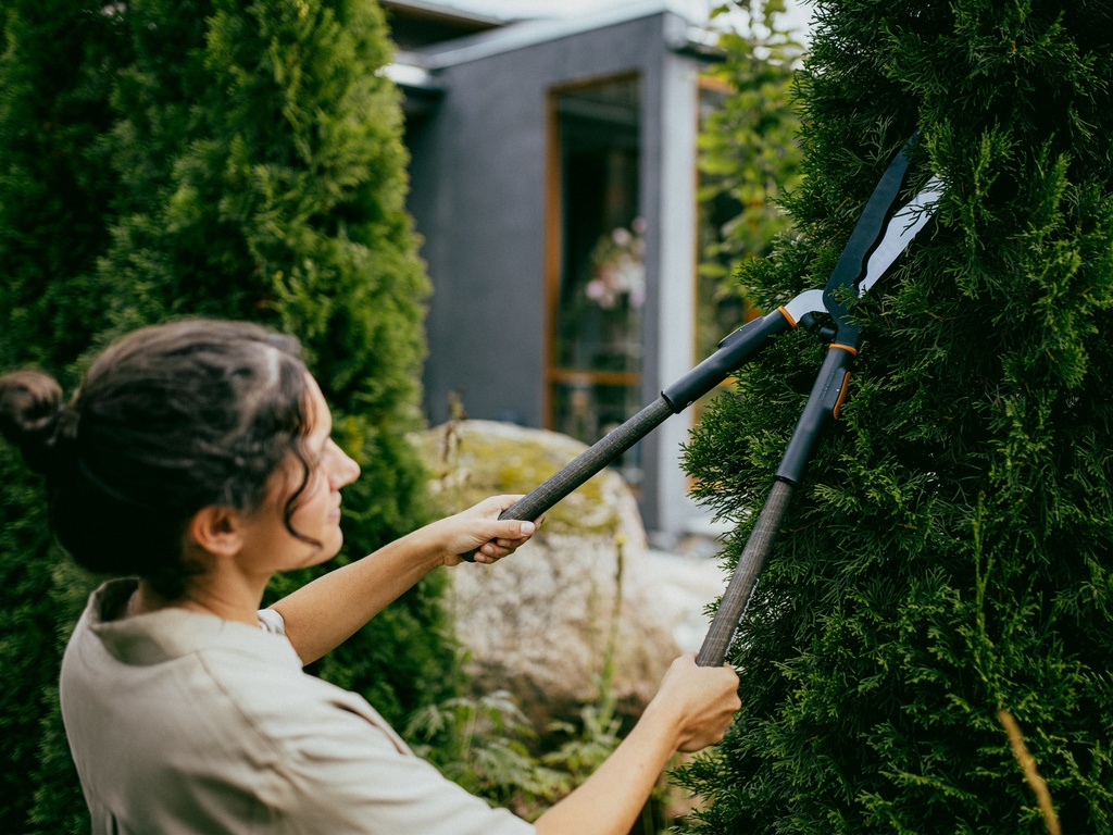 FISKARS OneClick Handgreep S hout 44 cm FSC