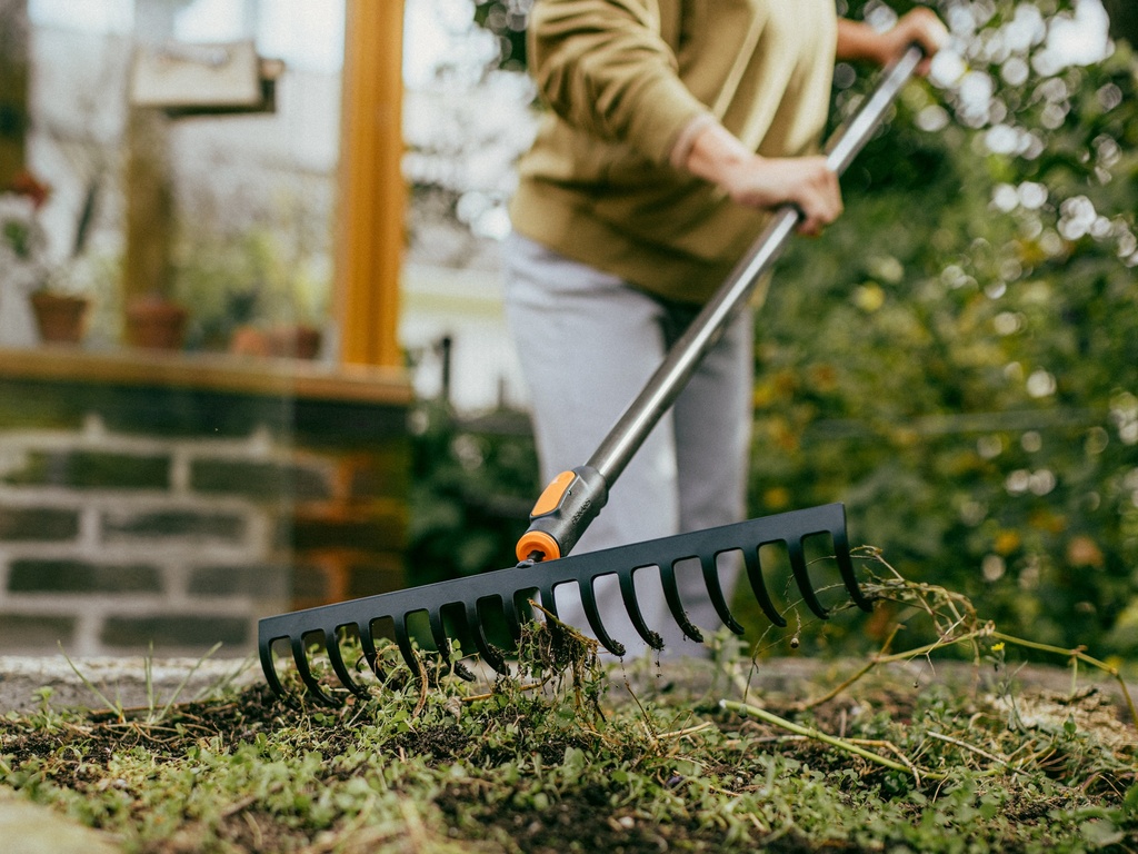 FISKARS OneClick Hark met 16 gebogen tanden