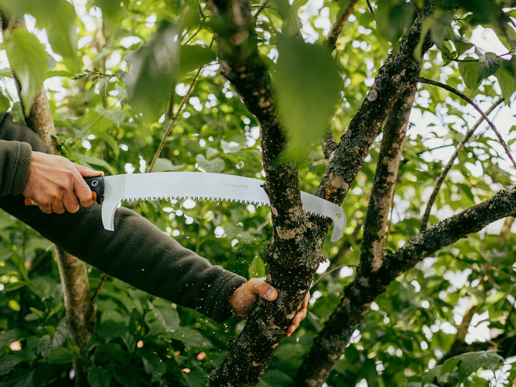 FISKARS OneClick Snoeizaag met gebogen blad 20 cm en tegenmes