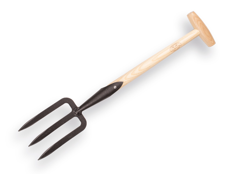Handvork DE WIT gesmeed 3 tands, met ESSEN T-steel 40 cm