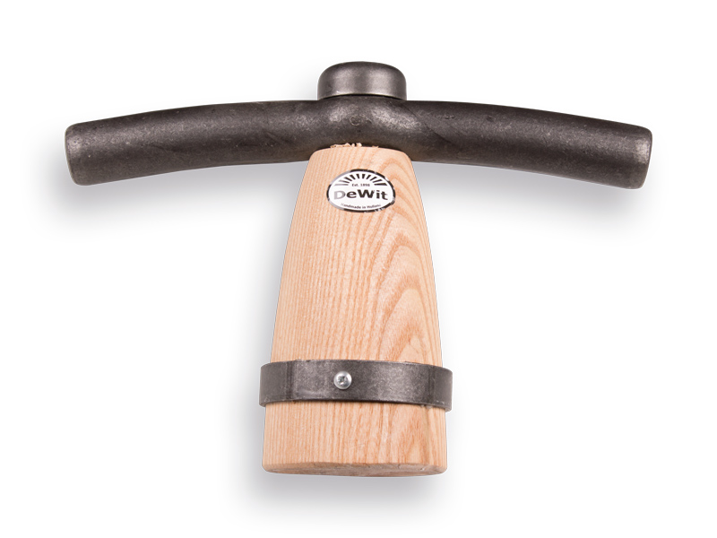 [960800] Tegelklopper DE WIT met houten klos, 3300 gram